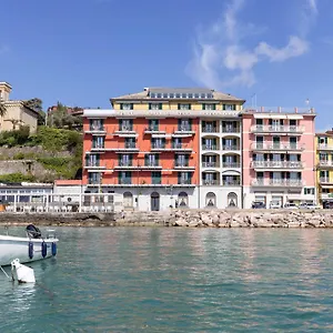 https://hotel-shelley-e-delle-palme.hotelitalianriviera.com